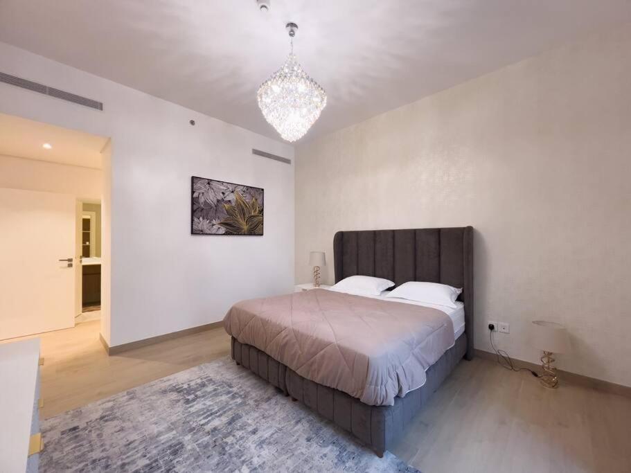 Lovely 2-Bedroom Vacation Home Near Beach Ντουμπάι Εξωτερικό φωτογραφία